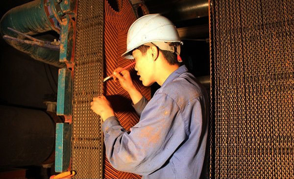 板式換熱器出現(xiàn)外漏、串液故障的維修方法